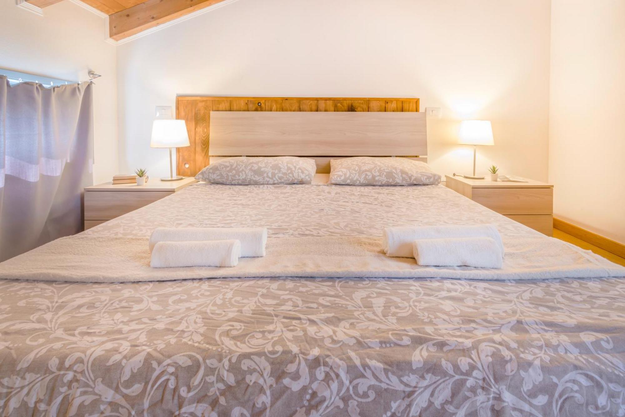 Stazione 200M - Wifi - Aria Condizionata - Smart Tv Apartment Parma Luaran gambar