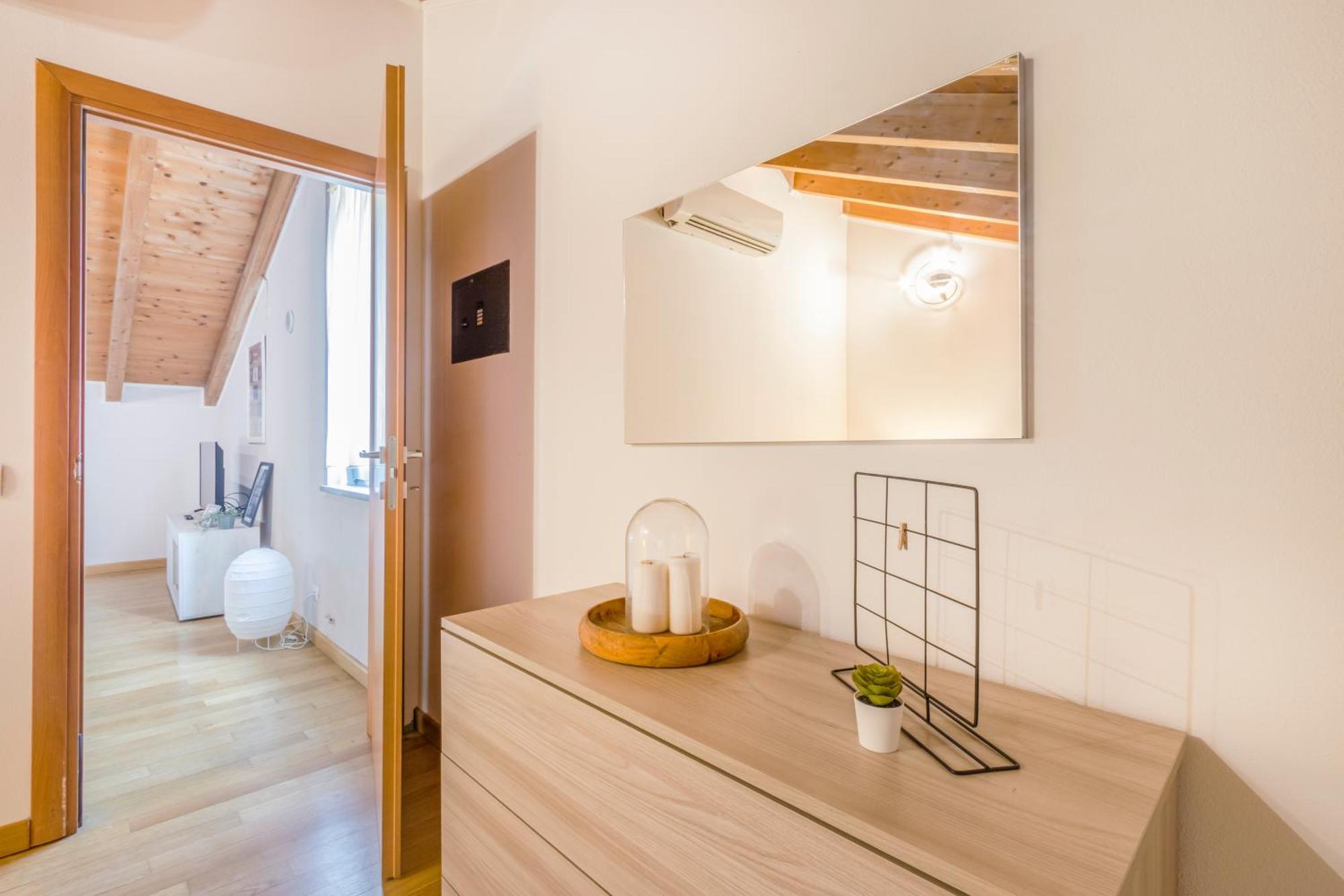 Stazione 200M - Wifi - Aria Condizionata - Smart Tv Apartment Parma Luaran gambar